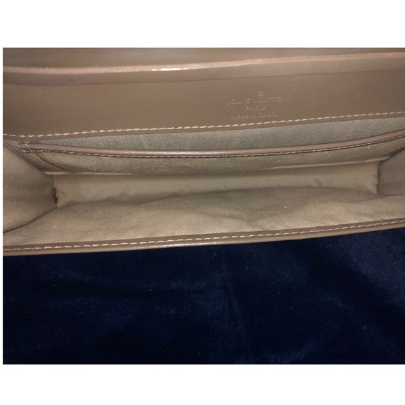 Louis Vuitton Epi Honfleur Clutch - Picture 5 of 7